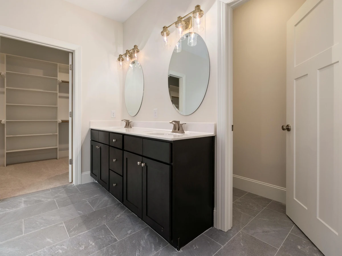 Moisture-Resistant Coatings in Sevenoaks by Sevenoaks Painters